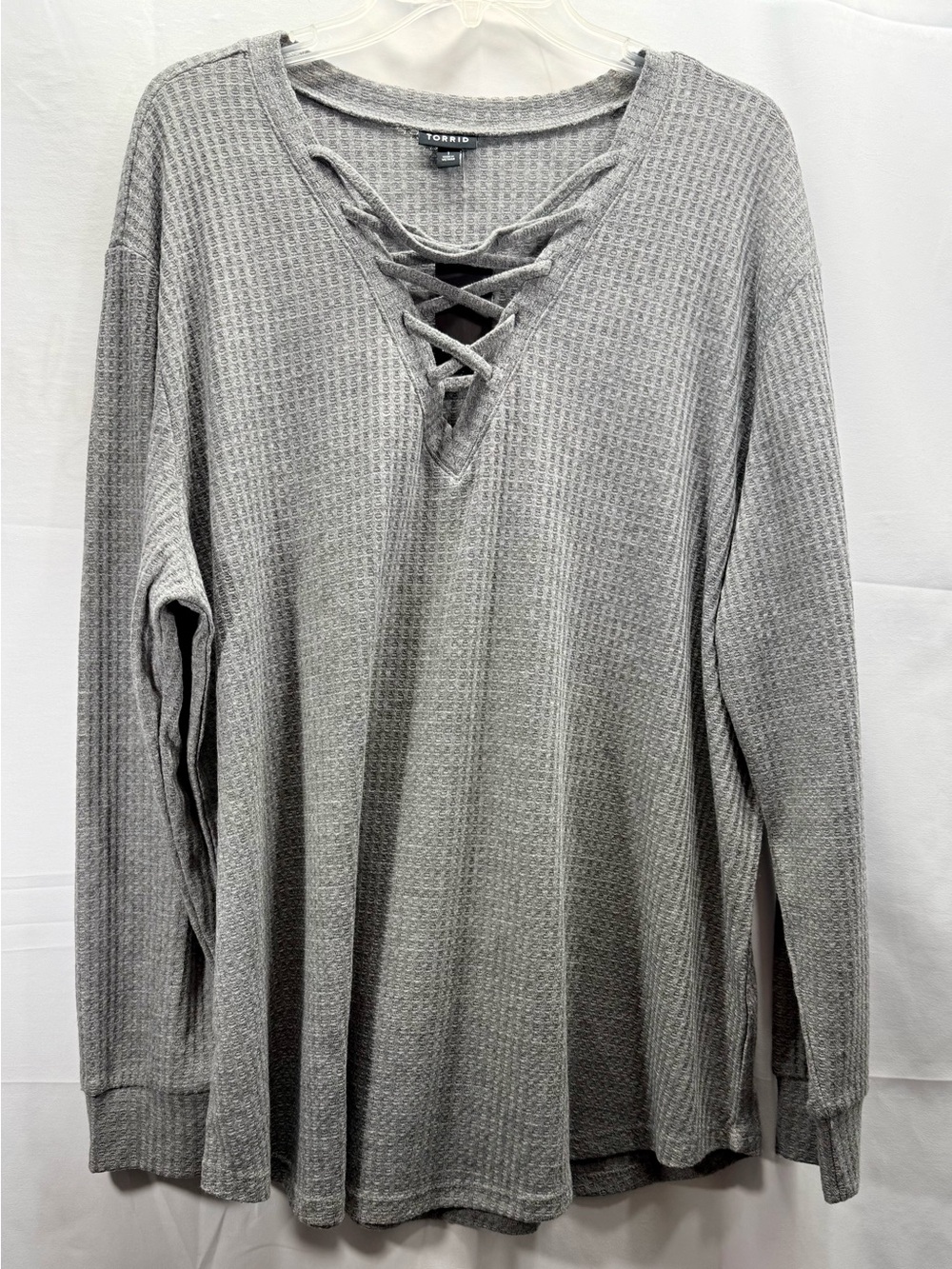Torrid Gray Waffle Knit Lace-Up V-Neck Long Sleeve Top Size 1X NWT